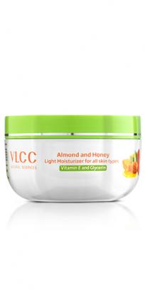 Almond and Honey Light Moisturizer Cream - 200 g
