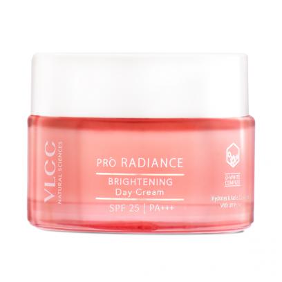 pro_radiance_brigtening_day_cr